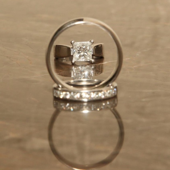 Princess cut / Platinum 1.61 Carat / G / VS2 / Diamond Ring - Picture 12 of 12